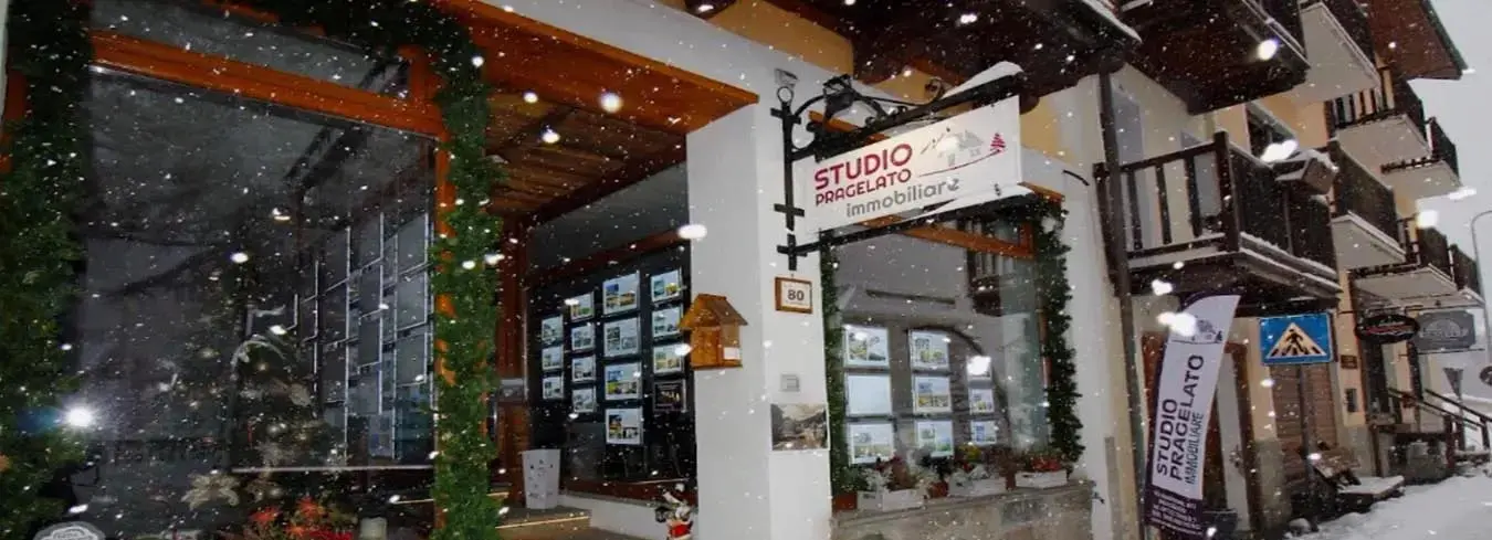 Agenzia immobiliare Studio Pragelato interno ufficio