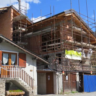 Baita in ristrutturazione a Traverses