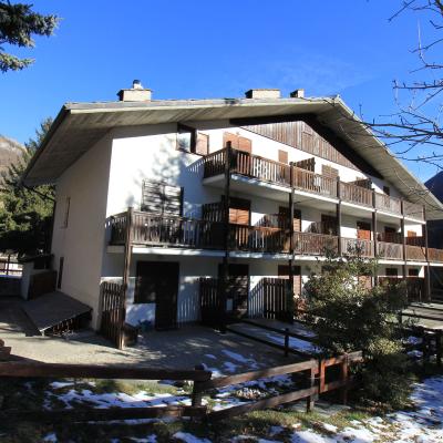 Ampio appartamento in complesso residenziale