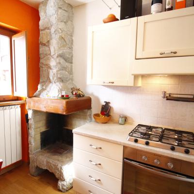 Bilocale con terrazzo 