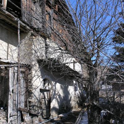 Rustico da ristrutturare