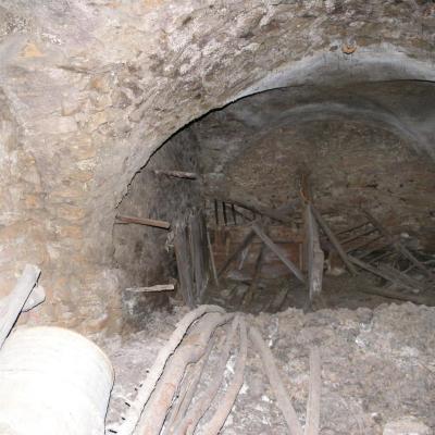 Rustico da ristrutturare