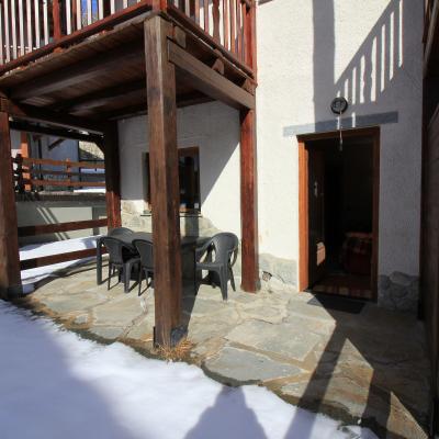 Bilocale con terrazzo 