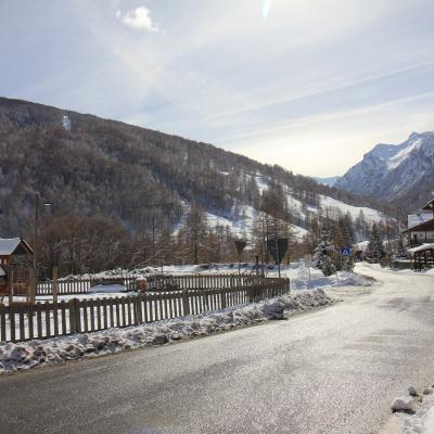 Bilocale con terrazzo 