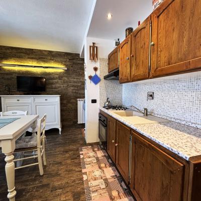 Bilocale arredato con vista 