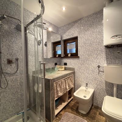 Bilocale arredato con vista 