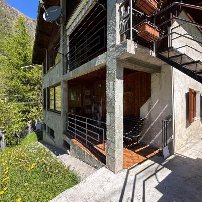 Casa indipendente con giardino privato e vista panoramica