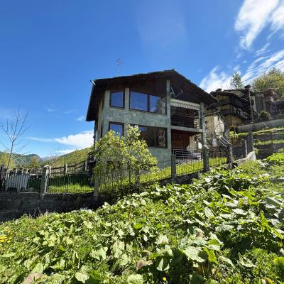 Casa indipendente con giardino privato e vista panoramica