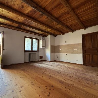 Monolocale con giardino