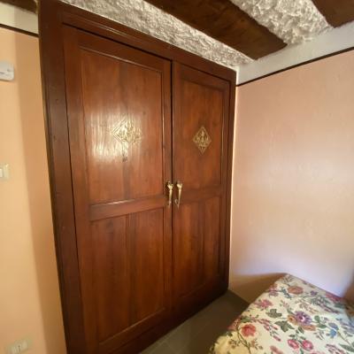 Accogliente trilocale nel borgo dei murales di Usseaux
